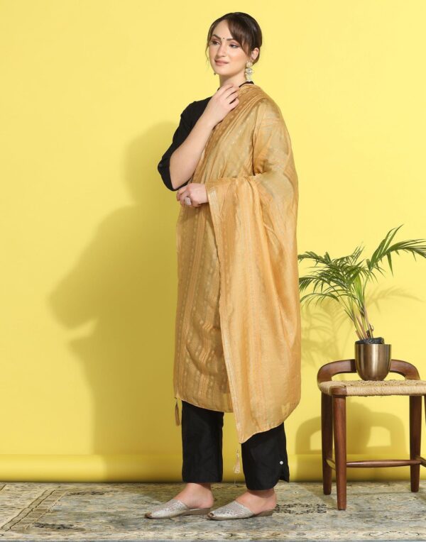 Cream Cotton Plain Dupatta - Image 2