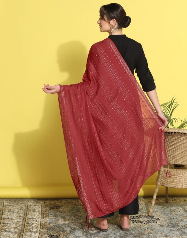 Maroon Cotton Plain Dupatta - Image 3